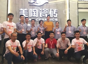 【中国女排晋江行】不得了！豆奶视频最新官网携手女排薛明见证旗舰级大店诞生！